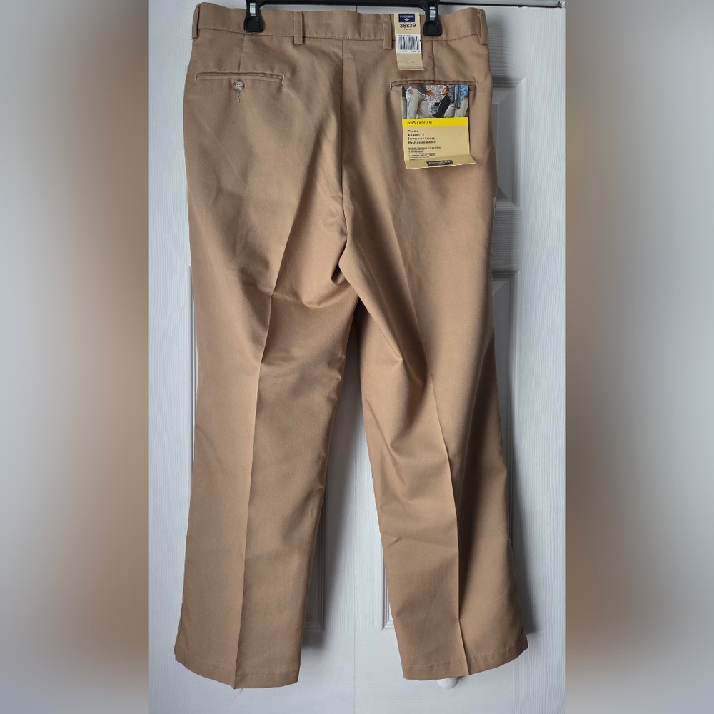 NWT Dockers 36x29 Men's Pleated Relax Fit Khaki Pants - Picture 5 of 10